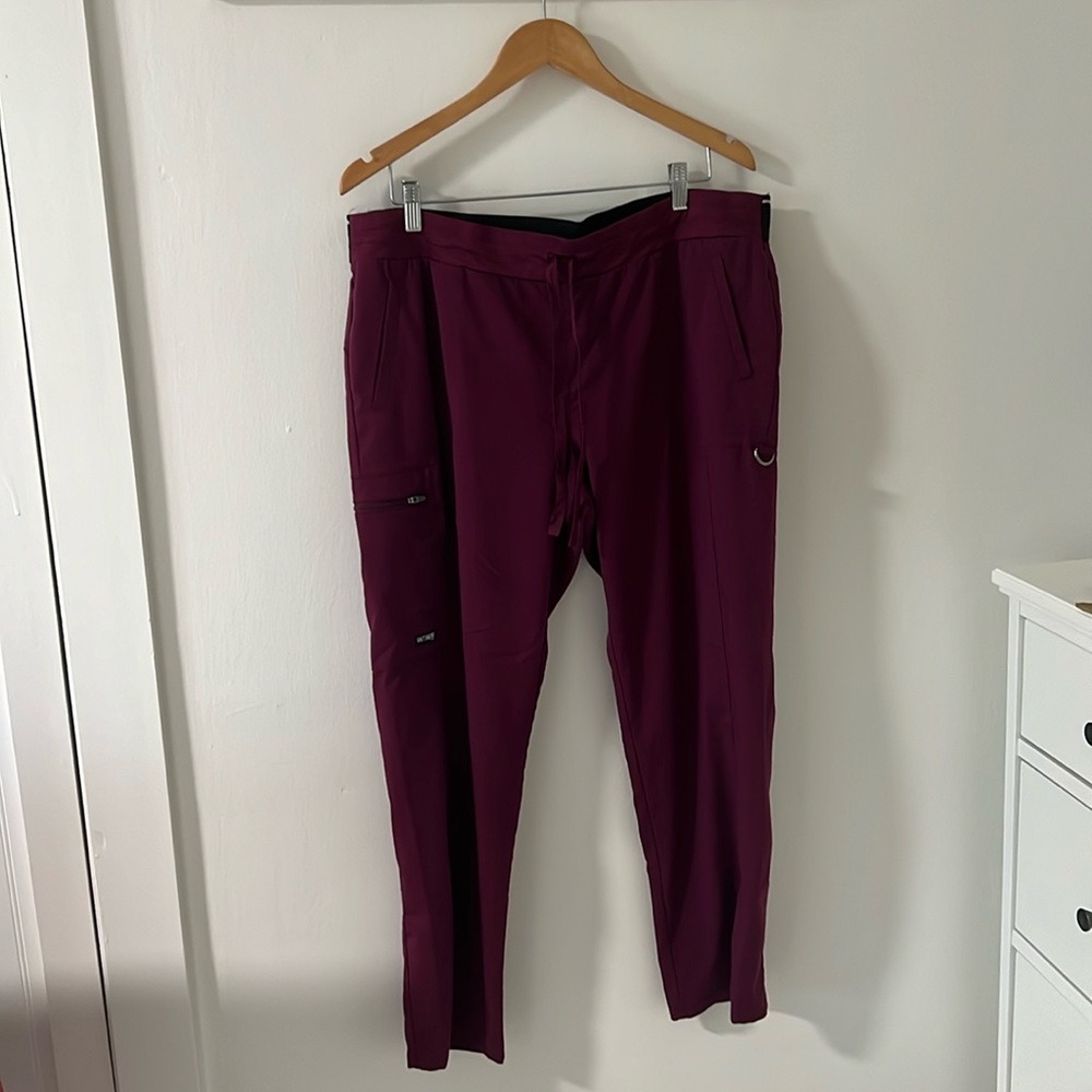 Greys Anatomy Spandex Stretch Kim Cargo Pant XL Petite WINE